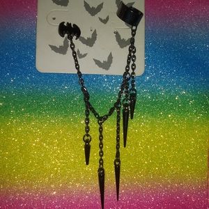 Forever 21 Batman Earring cuff, Batman Earring NWT